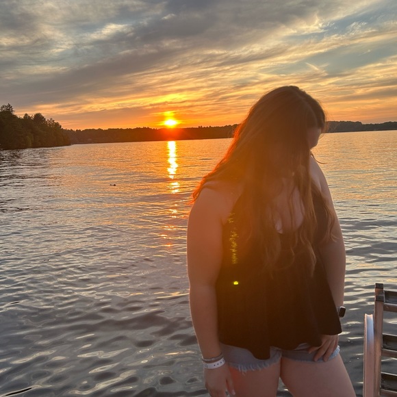 Meet your Posher, Brynn - Picture 2 of 3